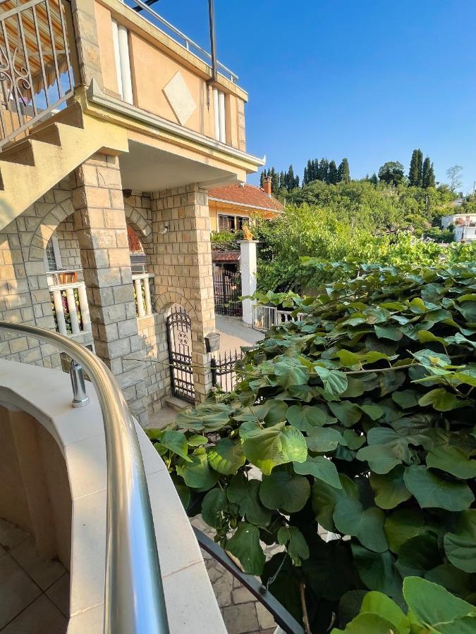 Apartments Moracanin Сутоморе Экстерьер фото