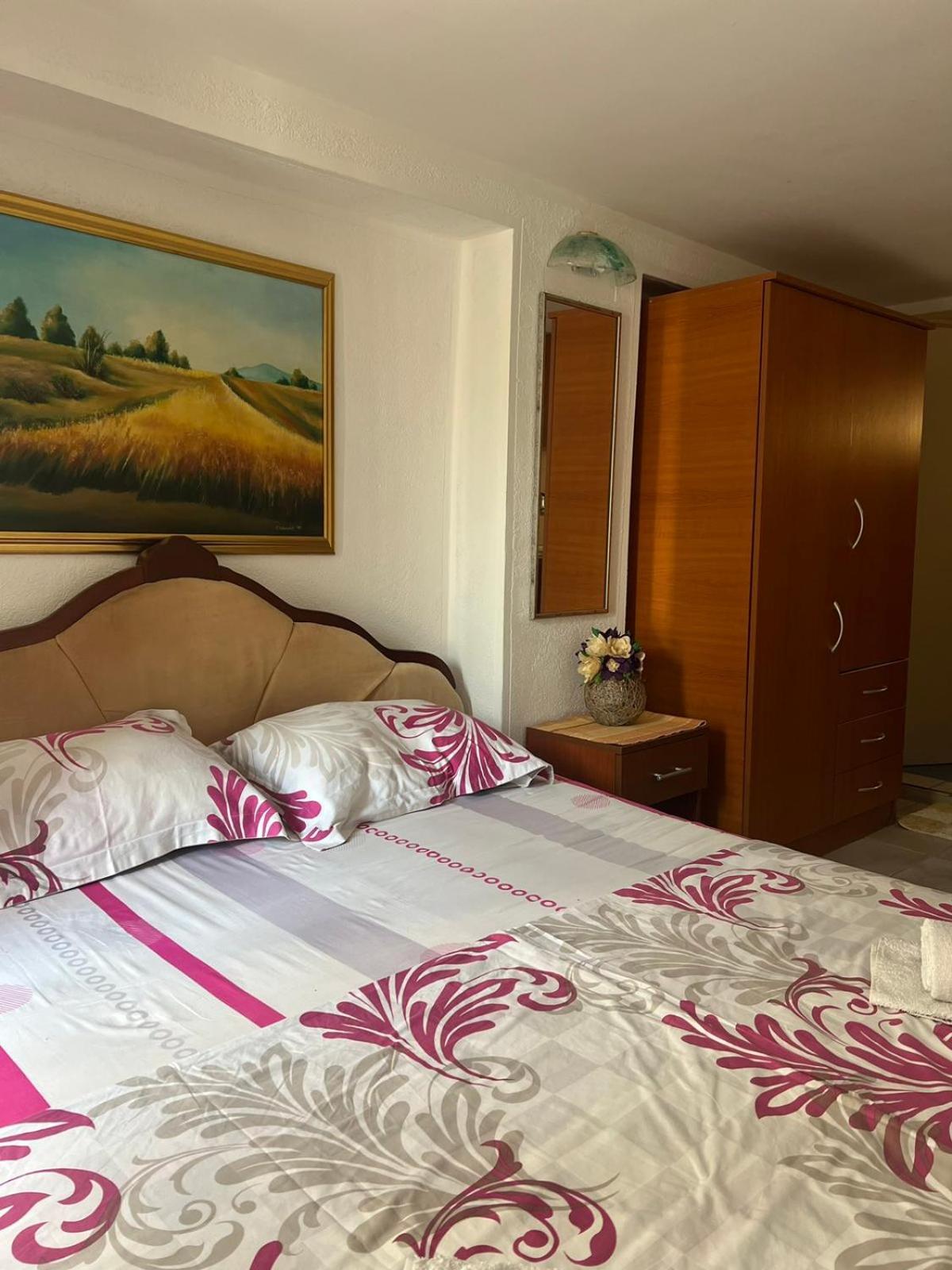 Apartments Moracanin Сутоморе Экстерьер фото