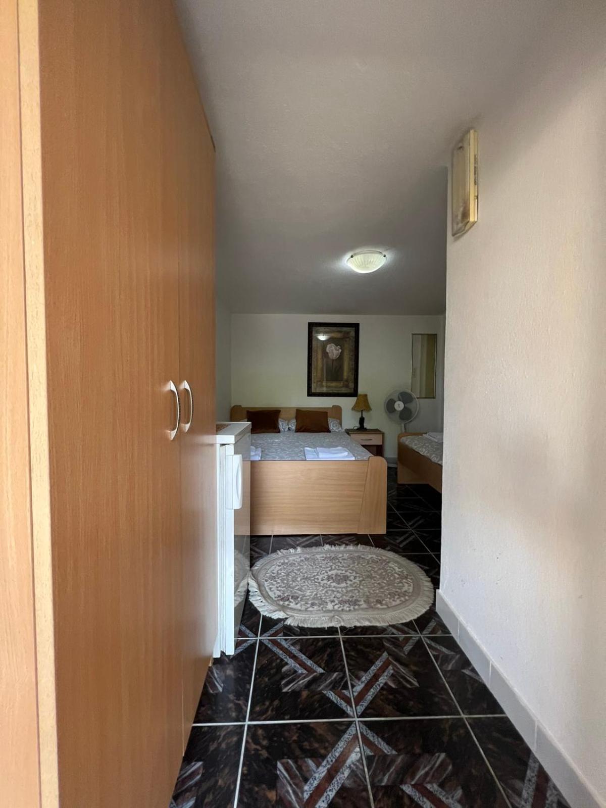 Apartments Moracanin Сутоморе Экстерьер фото