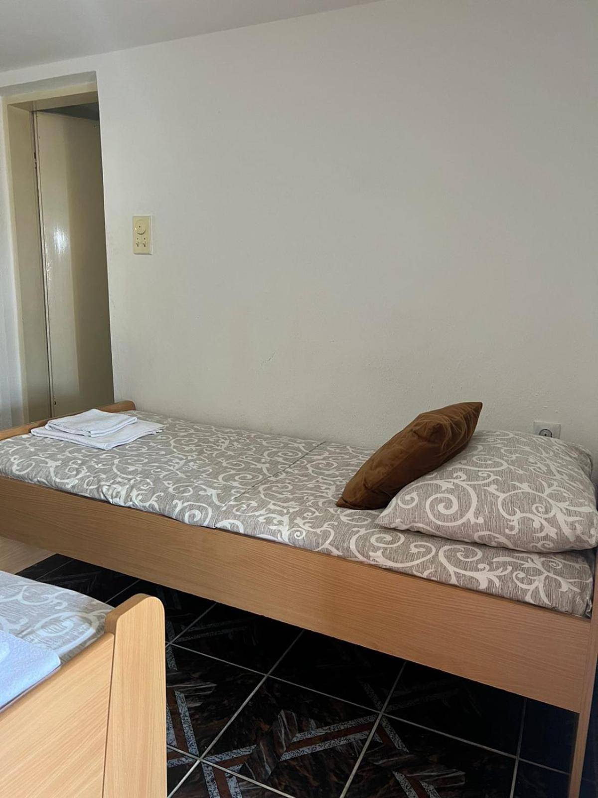 Apartments Moracanin Сутоморе Экстерьер фото