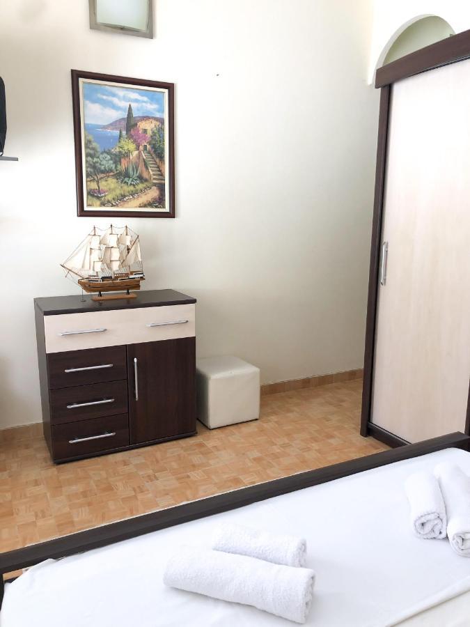 Apartments Moracanin Сутоморе Экстерьер фото