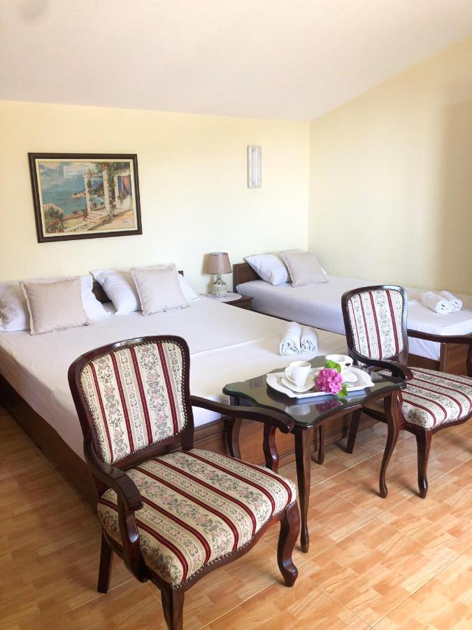 Apartments Moracanin Сутоморе Экстерьер фото